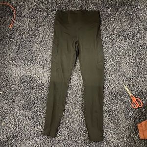 Black powerhold fabletics leggings